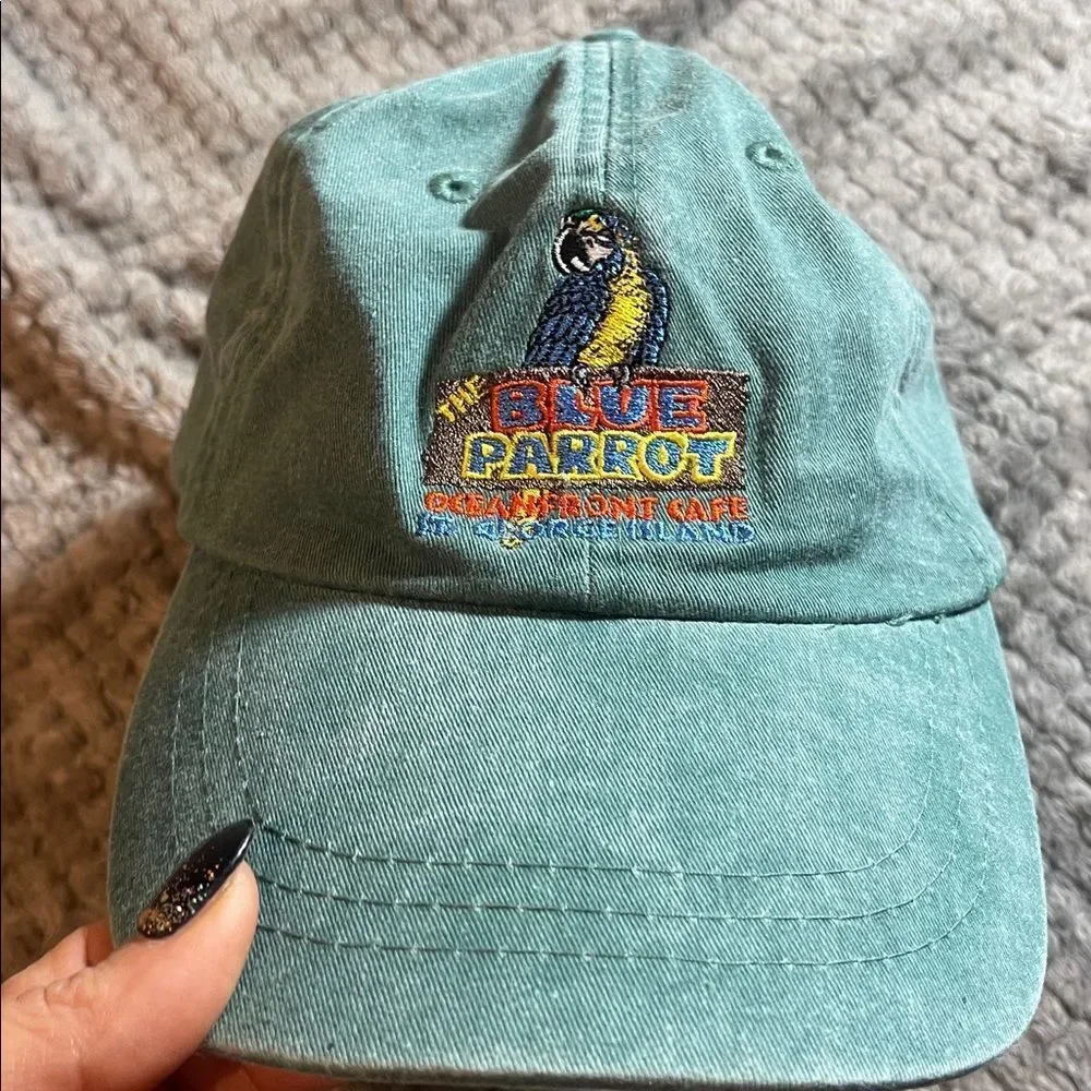 Blue Parrot st. George Island Embroidered Green Cap